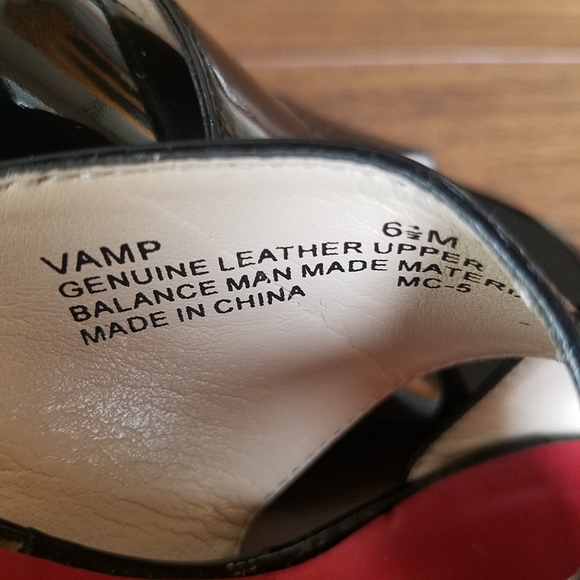 OH Deer! Vamps Patent Slides with Animal Wedge Heels - Picture 6 of 8